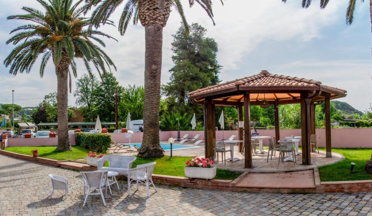 Hotel Villa Rosa Porto Azzurro Extérieur photo