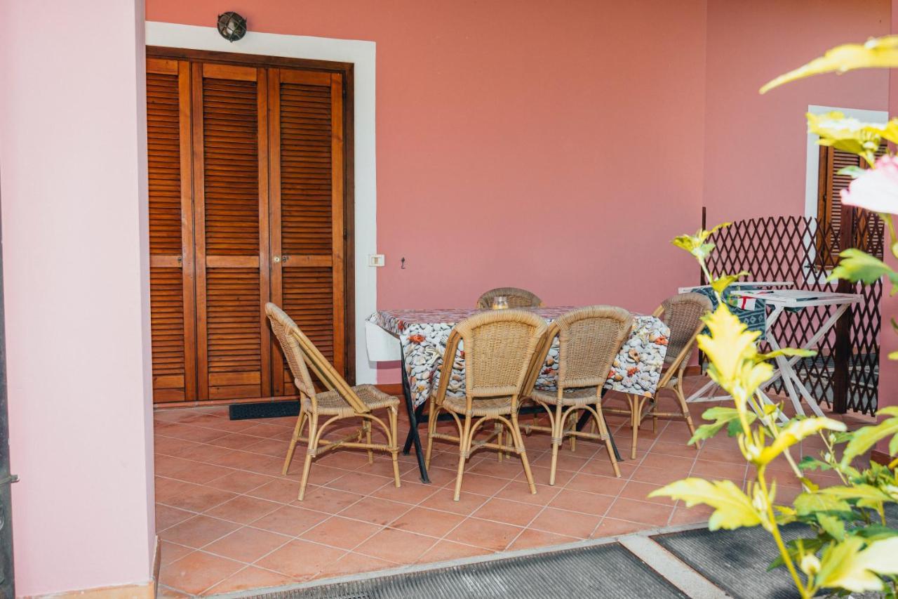 Hotel Villa Rosa Porto Azzurro Extérieur photo